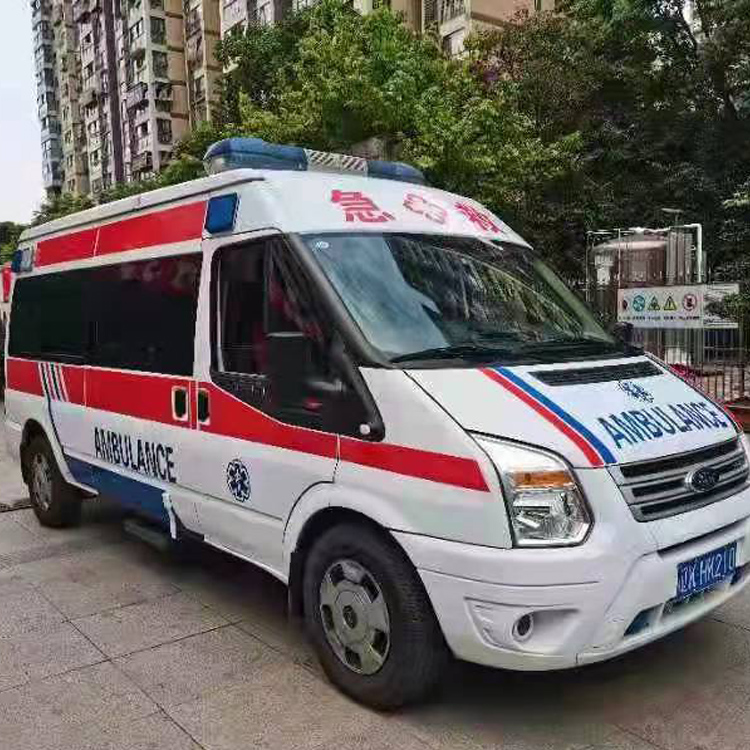 中和镇长途救护车护送病人返乡